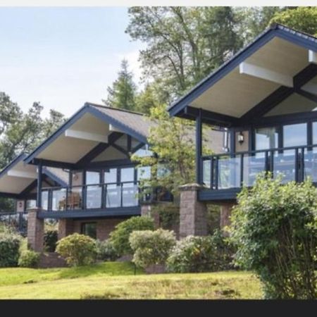 אלכסנדריה Lodge 14, Cameron House Lodges, Loch Lomond מראה חיצוני תמונה